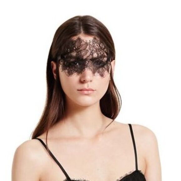 NWT Altuzarra x Target Black Satin Sleep Set - shorts, sleep mask, bag - Picture 2 of 9